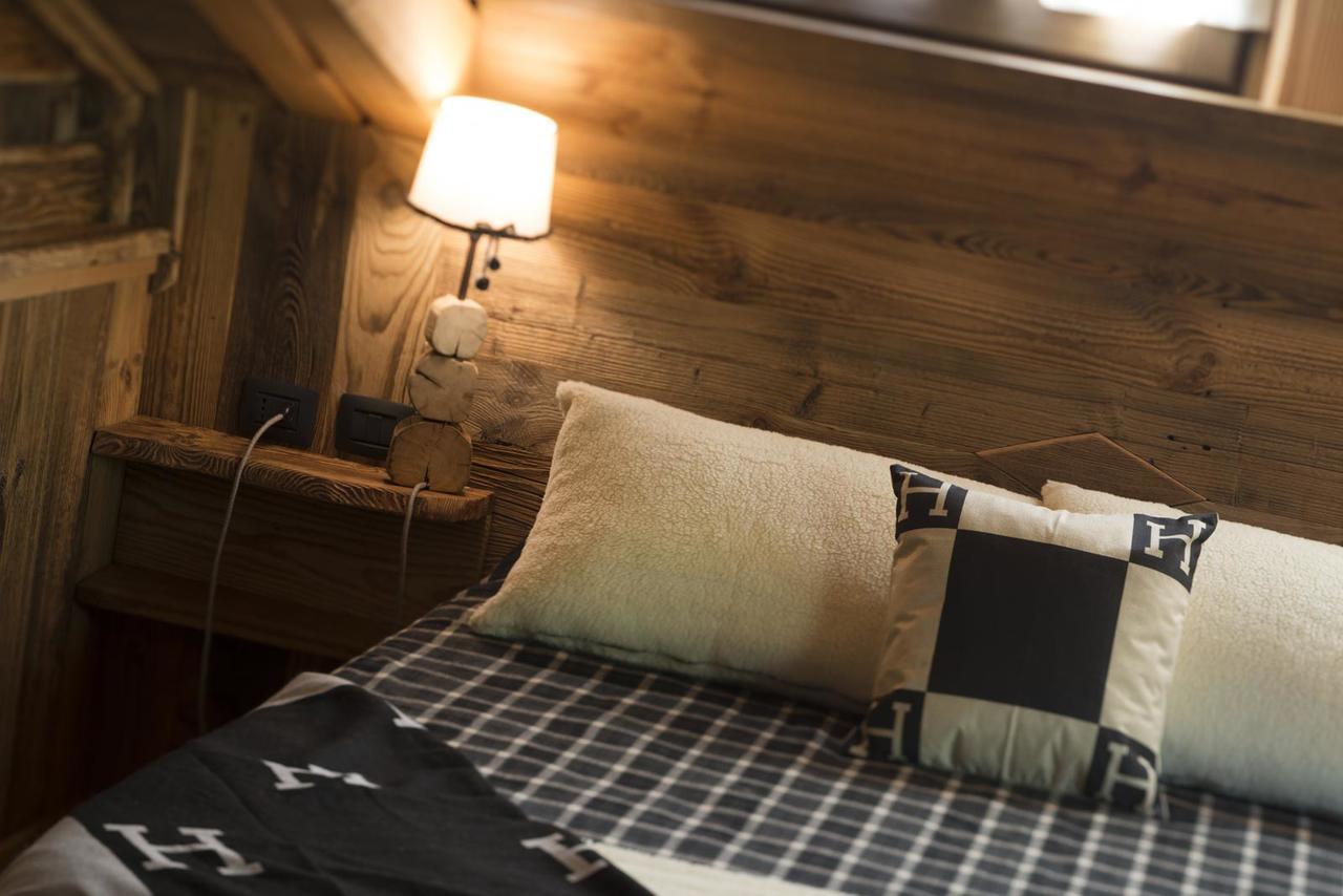 Bed & Breakfast Anisor - Parblanc La Salle Exterior foto