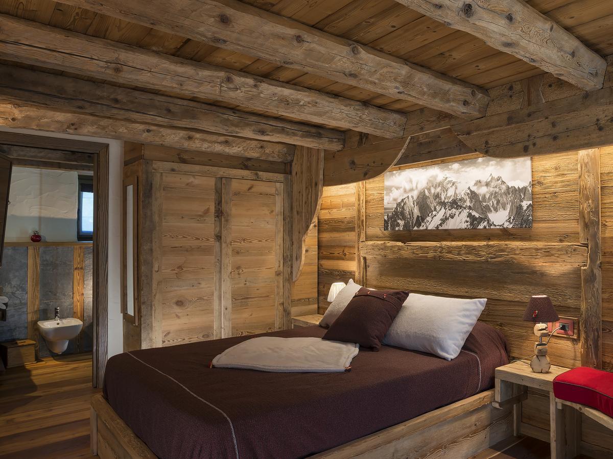 Bed & Breakfast Anisor - Parblanc La Salle Exterior foto