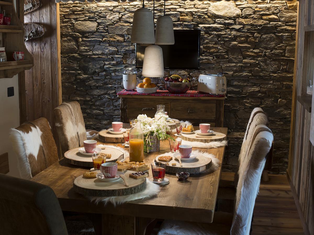 Bed & Breakfast Anisor - Parblanc La Salle Exterior foto