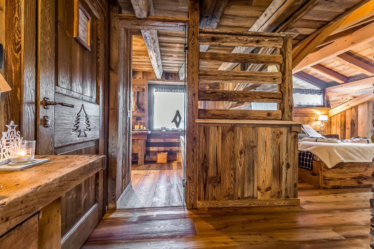 Bed & Breakfast Anisor - Parblanc La Salle Exterior foto